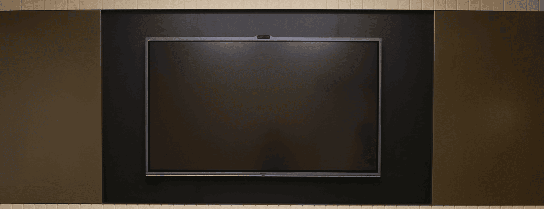 MAXHUB Interactive Flat Panel V7 For Perennial Business City Meeting Room | Smart Collaboration