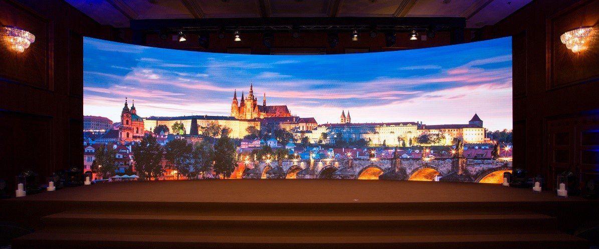 Immersive Projection Mapping for experiences